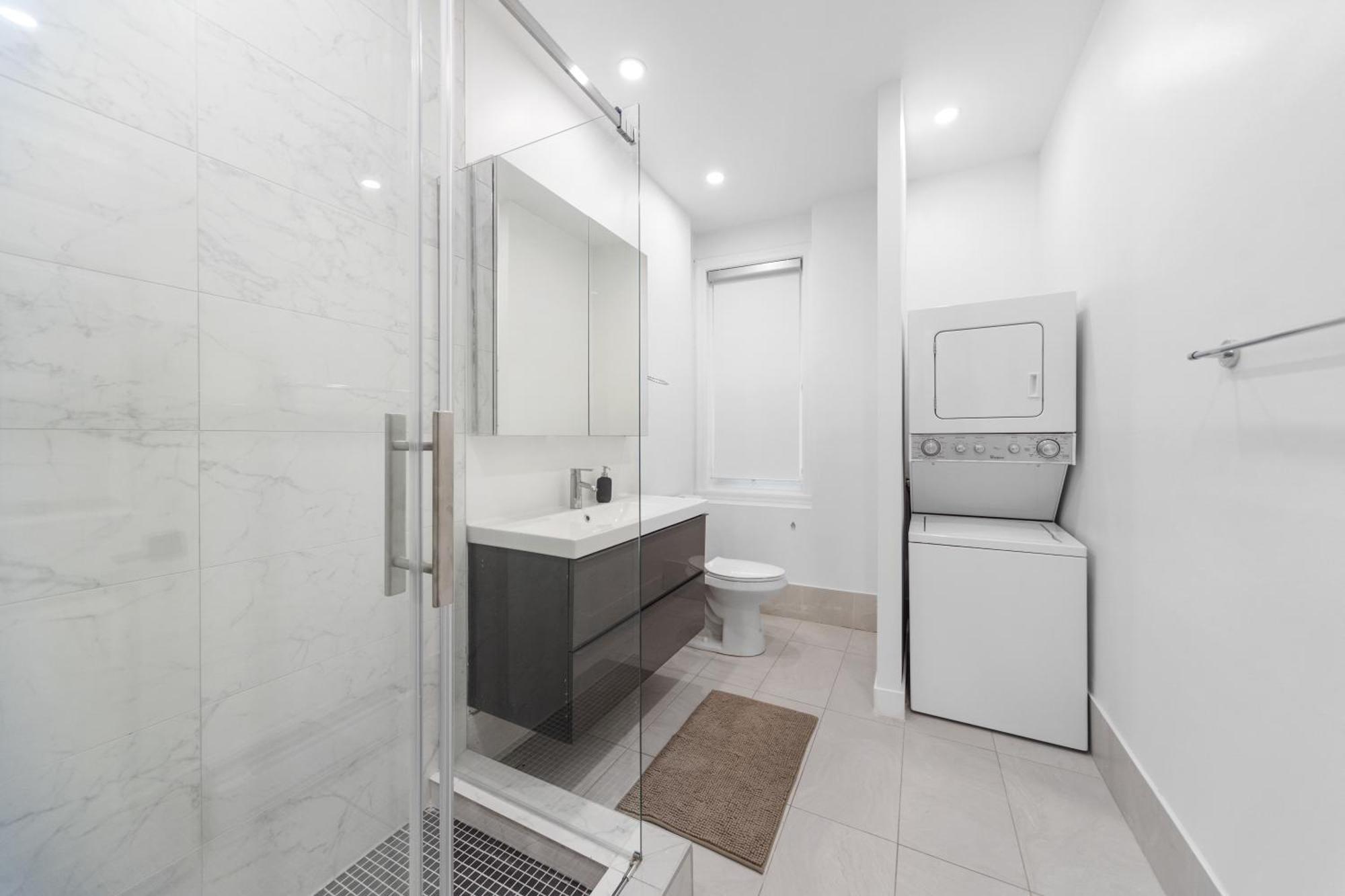 Modern And Cozy 4 Bedrooms Sleep 12 Montréal Extérieur photo